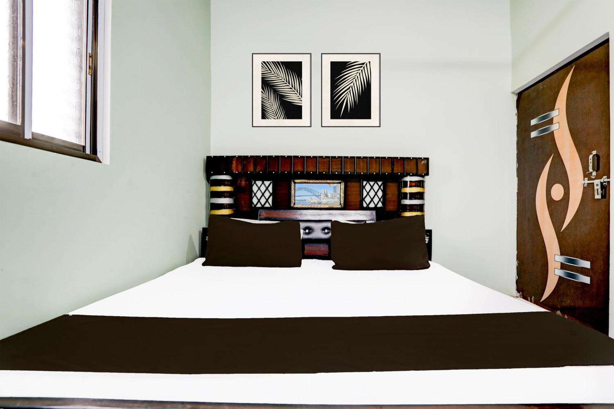 Allāhābād Junction Hotel O V.K. Hotel מראה חיצוני תמונה
