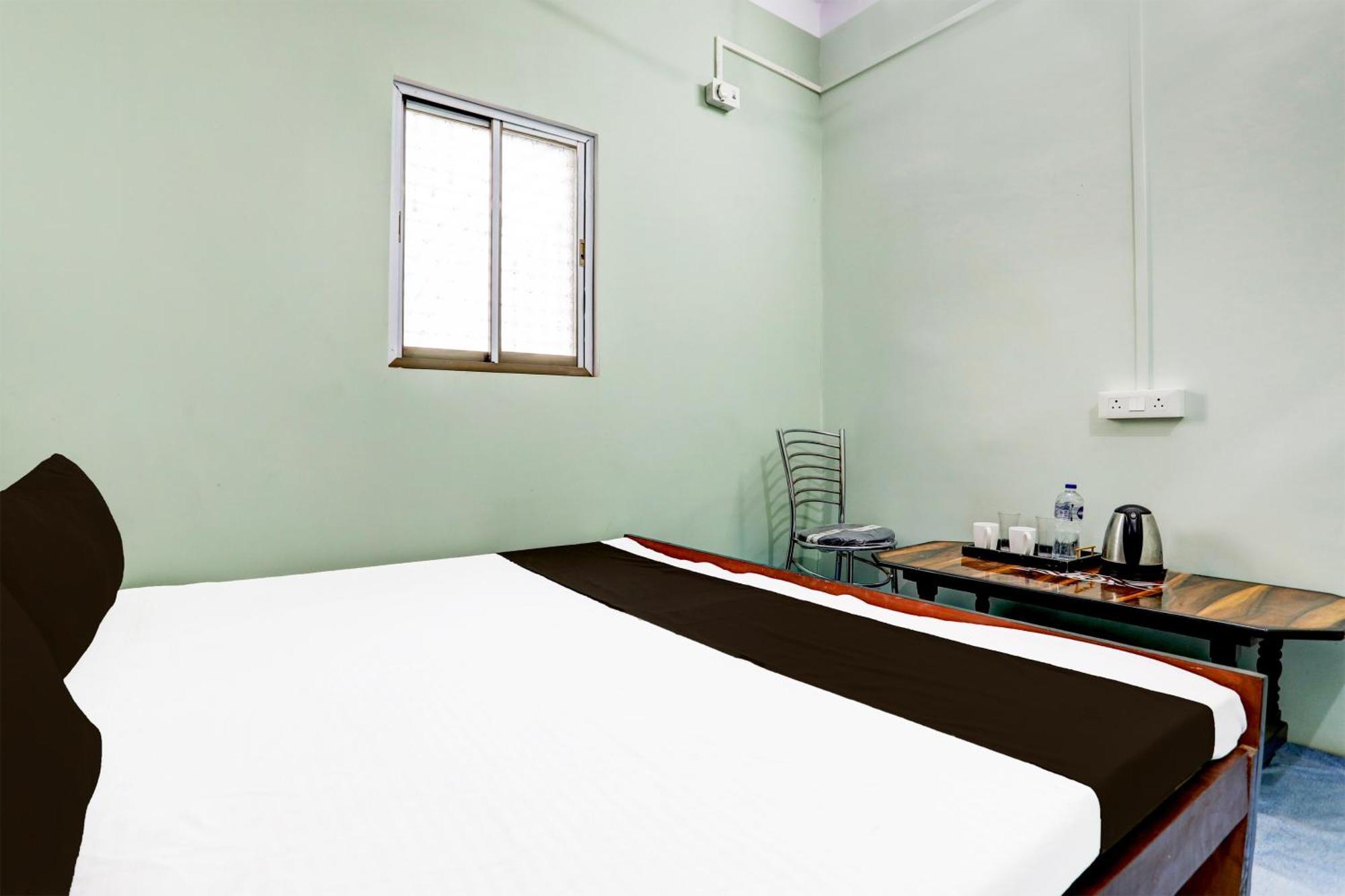Allāhābād Junction Hotel O V.K. Hotel מראה חיצוני תמונה