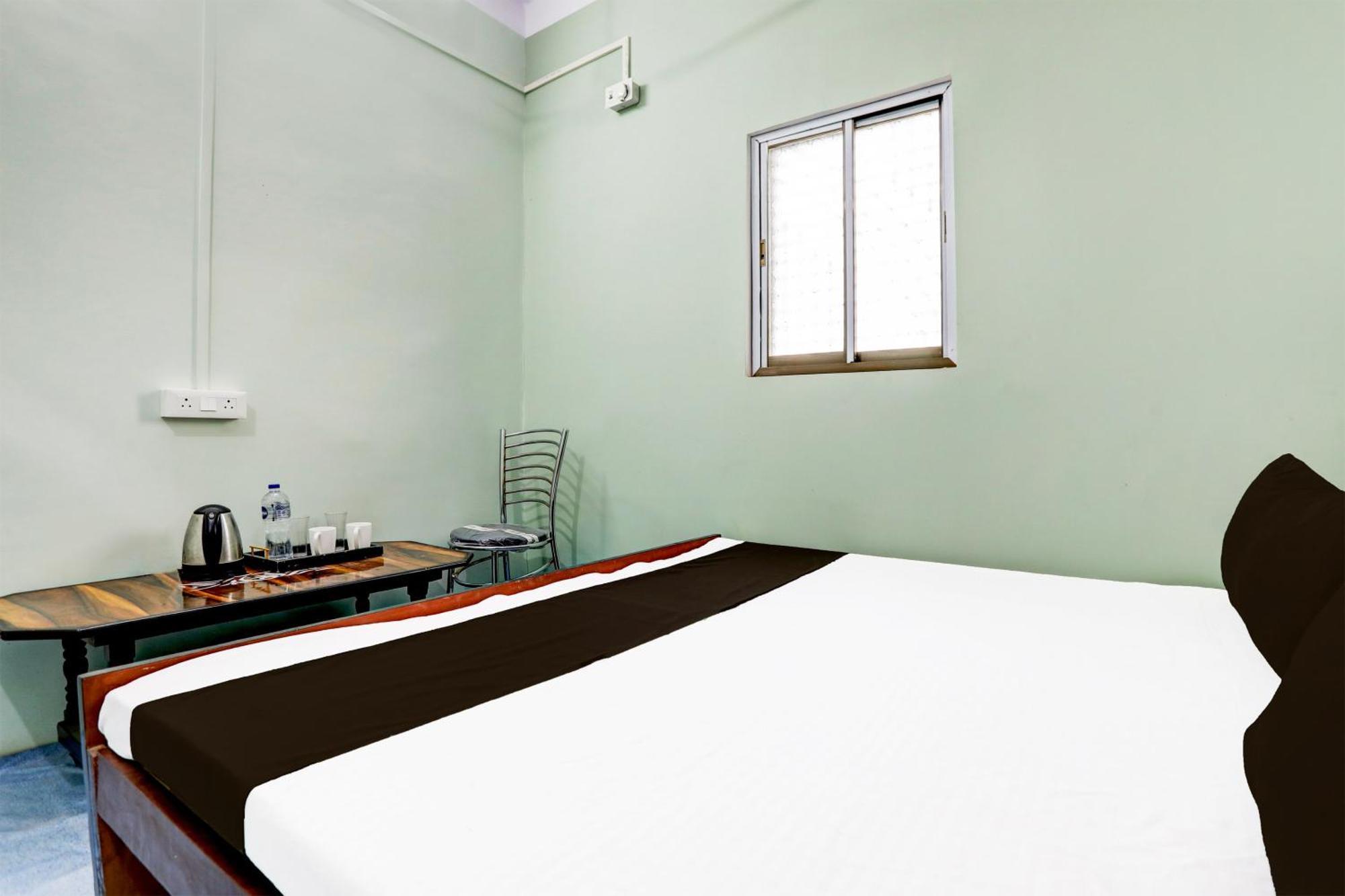 Allāhābād Junction Hotel O V.K. Hotel מראה חיצוני תמונה